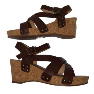 NIB Modern Rebel Brown Faux Leather Cork Wedges Size 9
